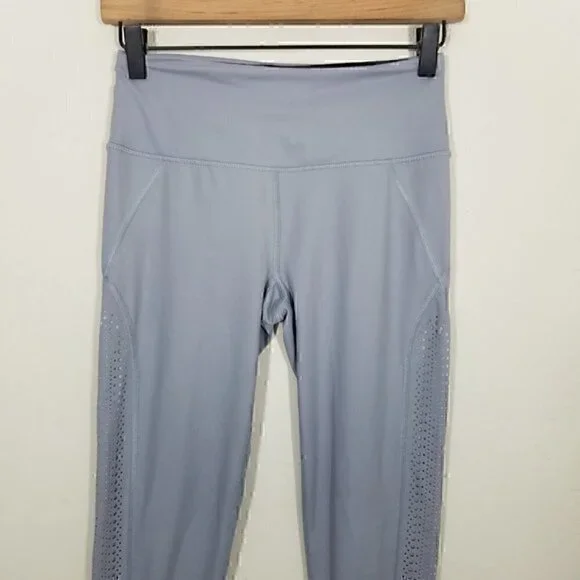 Victoria's Secret Sport Mesh Legging Size S - Picture 2 of 6